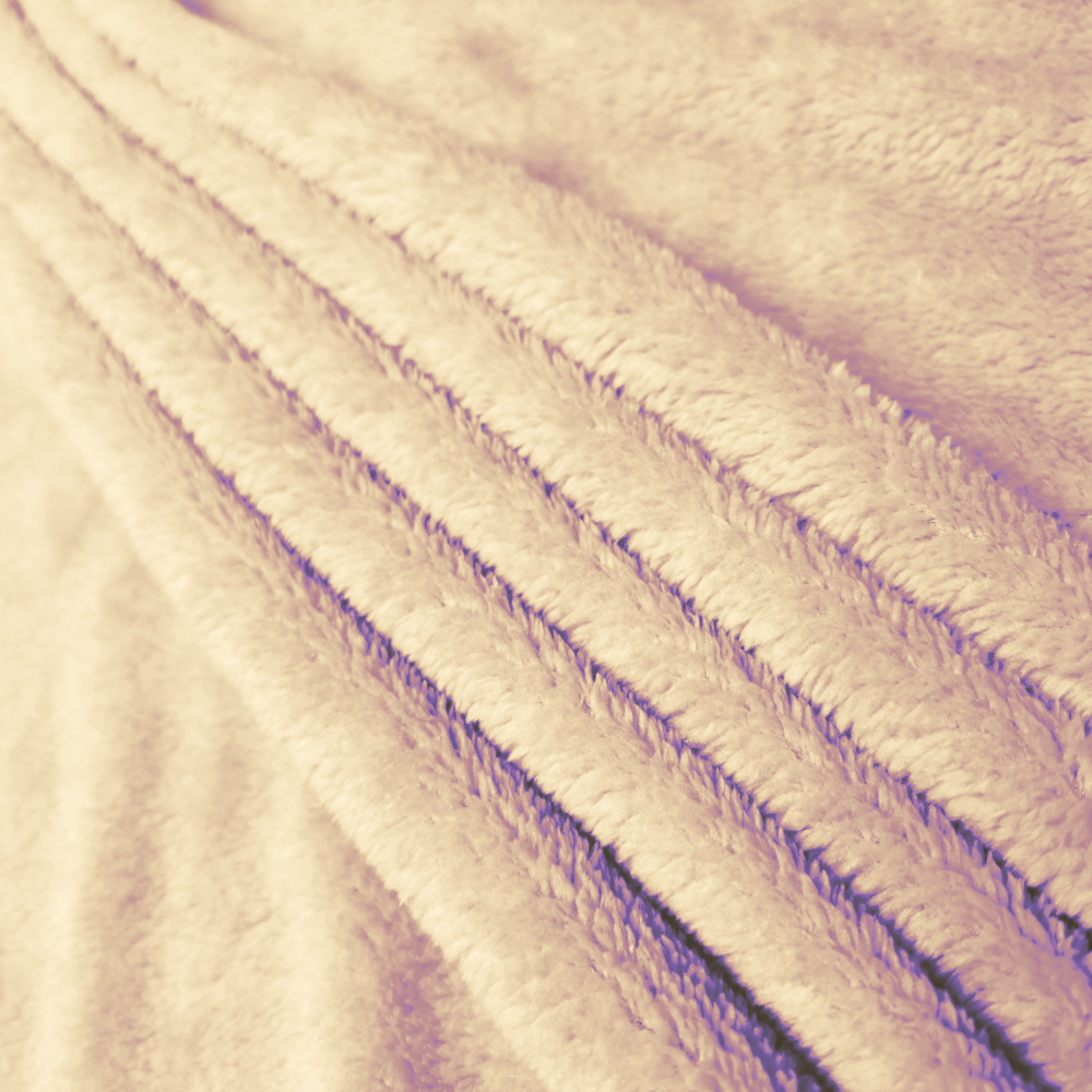 Fluffy fleece fabric online